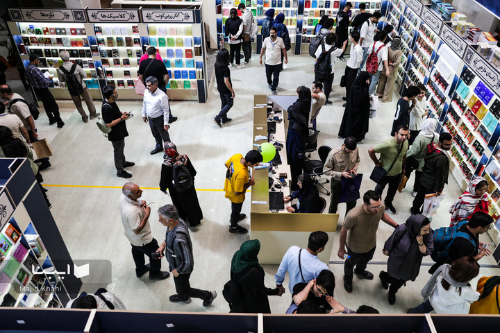 پرفروش‌های ناشران لرستان در ۳ روز نخست نمایشگاه کتاب تهران