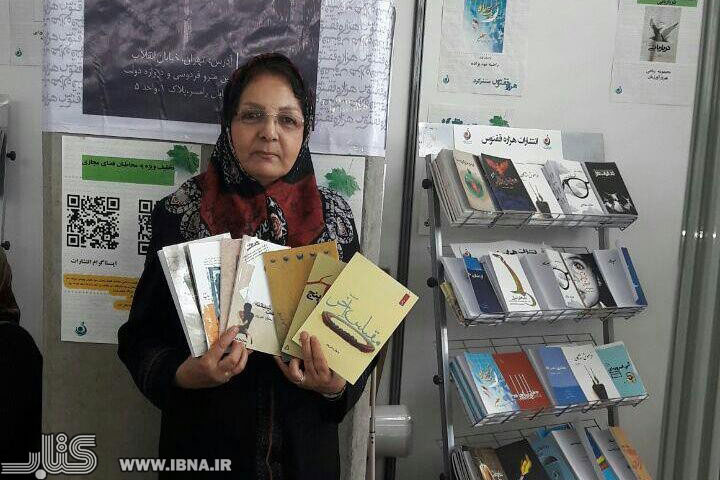 دِینم را به ادبیات ادا کرده‌ام/ بهتر است در اوج، نوشتن را رها کنم