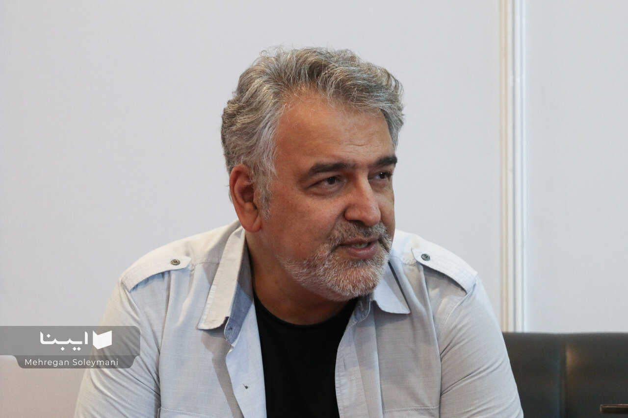 از بهرام توکلی و شهرام مکری تا منیر قیدی/ کتابی درباره اولین فیلم بلند کارگردانان