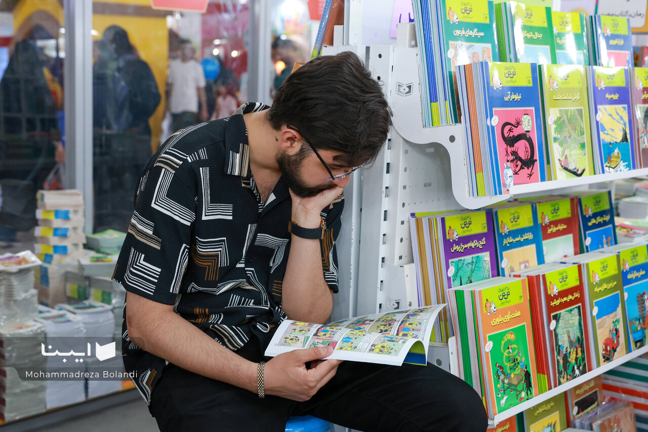 سلیقهسازان مجازی، مسائل واقعی جامعه کتابخوان را نادیده میگیرند سلیقهسازان مجازی، مسائل واقعی جامعه کتابخوان را نادیده میگیرند