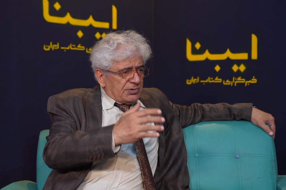 اگر شعرهای موفق شاملو ترجمه شوند، جهان او را خواهد شناخت