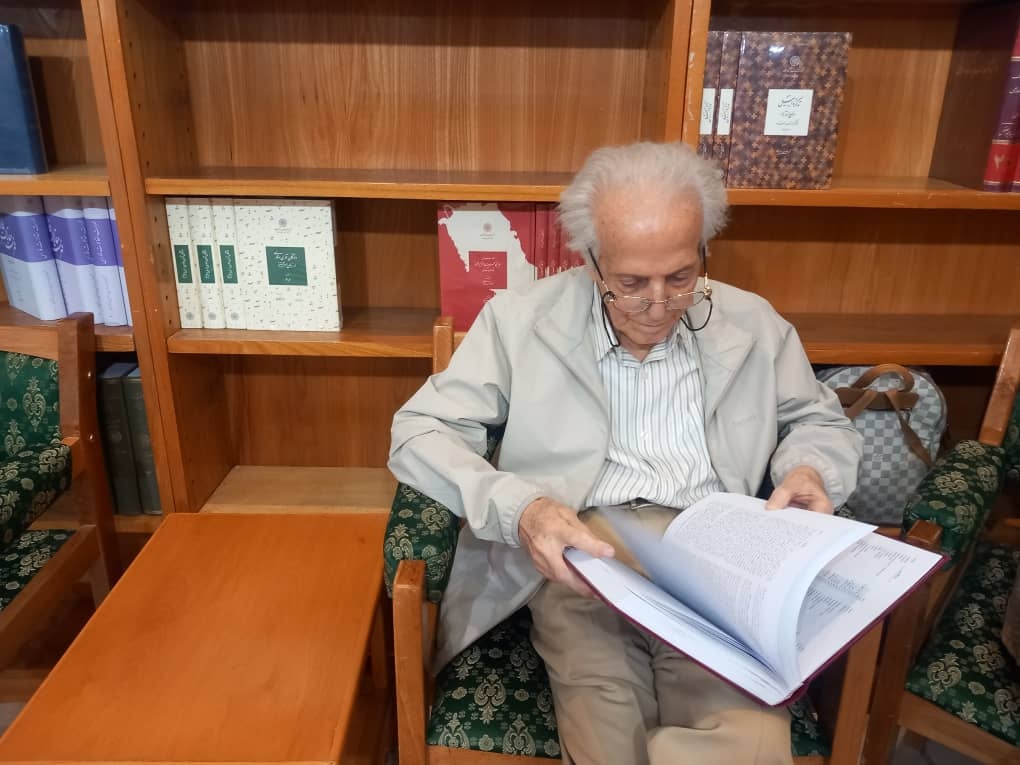 فرهنگ گذشته هویت ما را می‌سازد