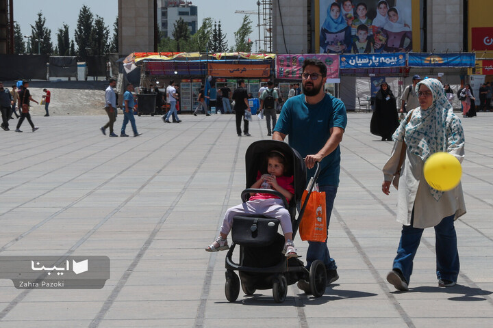 ساعات اولیه ششمین روز نمایشگاه کتاب تهران