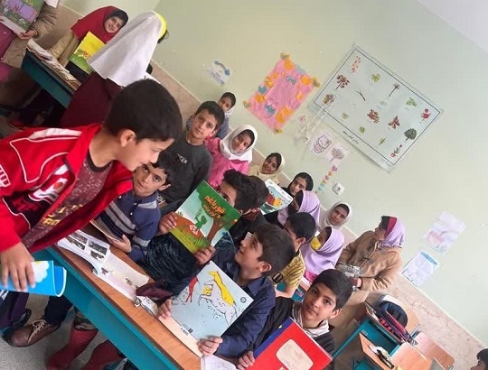 «حاجتآقا» به همت مروج کتاب، کتابخانهدار شد