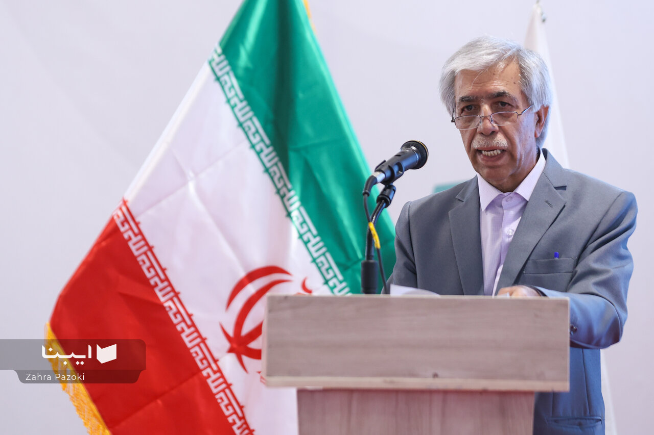 ترجمه کتاب بخشی از هویت فرهنگی ایران است/آغاز نخستین فلوشیپ نشر تهران