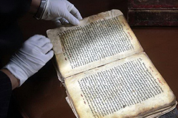 کتابخانه مرکزی تبریز گنجینه نسخ خطی کمنظیر/ لزوم بازگشت به آغوش کتابخانه ملی