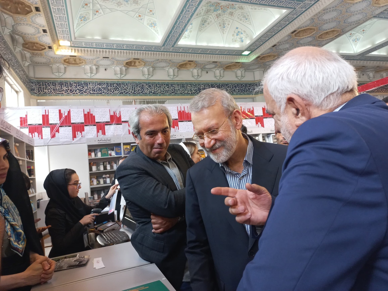 همه افراد با جلوه‌هایی از حکمرانی درگیرند