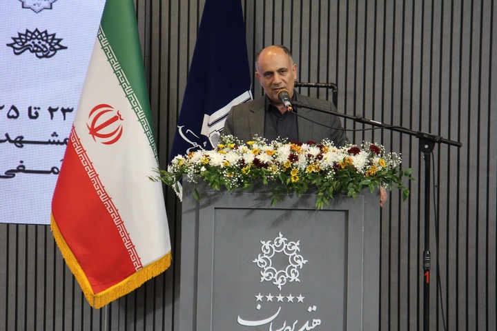 شخصیت‌های شاهنامه الگویی تمام‌عیار برای انسان امروز هستند