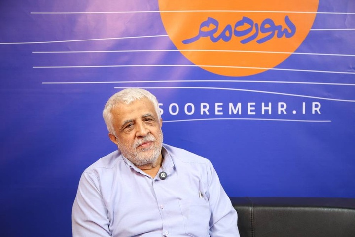 گلعلی بابایی: روایت صادقانه از جنگ الهام‌بخش است