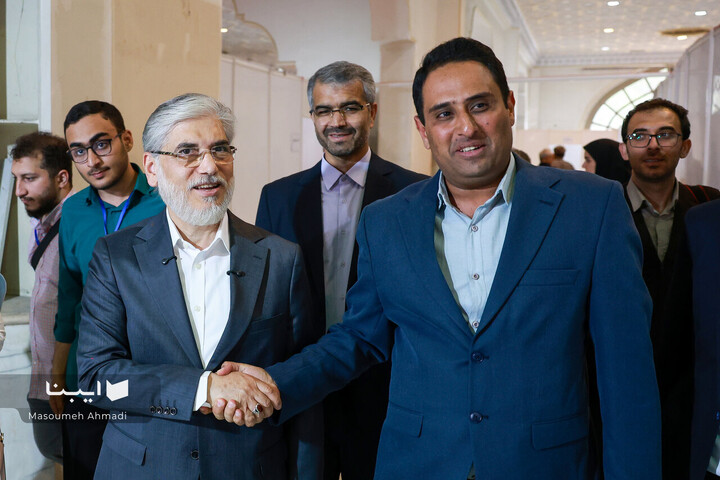 بازدید حسین سیمایی صراف وزیر علوم تحقیقات و فناوری از خبرگزاری کتاب