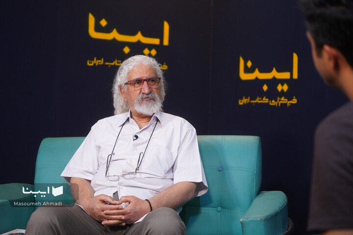 خوانش مکتب شیکاگو دچار کج‌فهمی شده