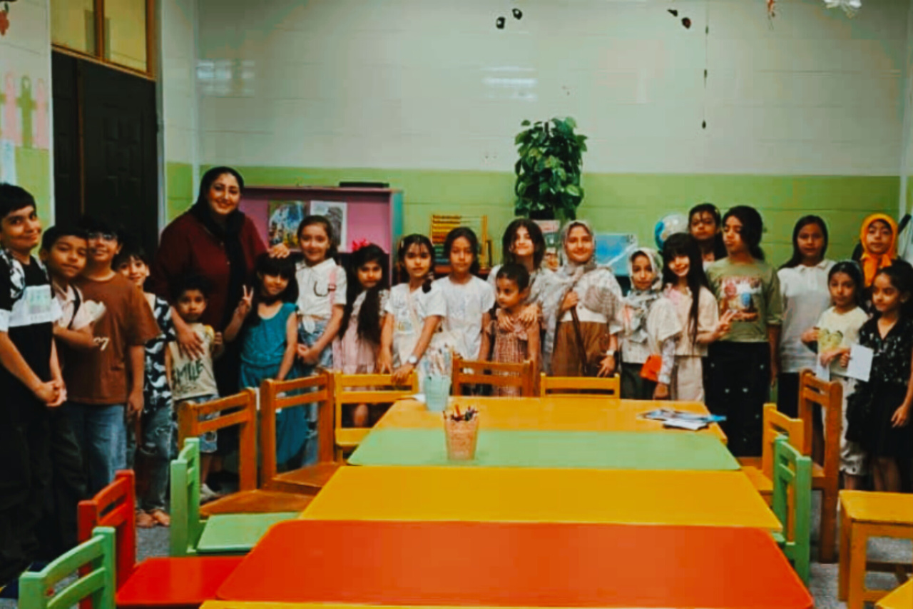 «پسری که کلمه را جمع می‌کرد» سرمشق کودکان بندری شد