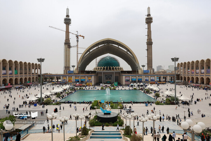 حضور مردم در نهمین روز نمایشگاه کتاب