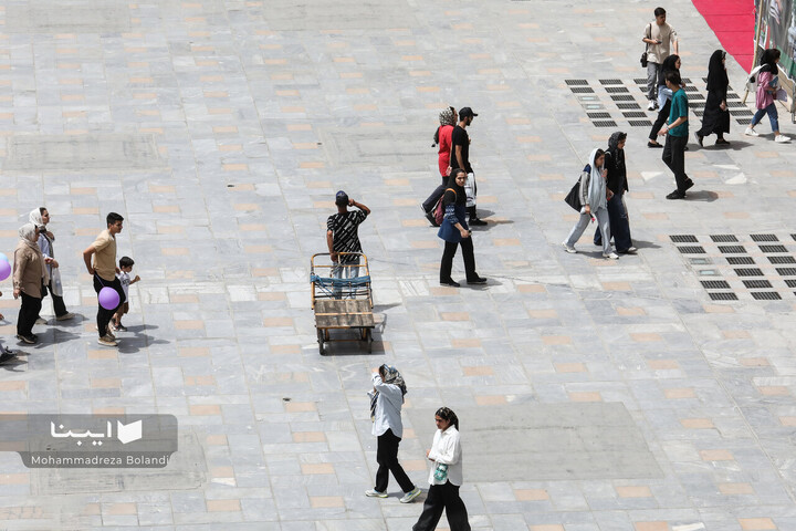 حضور مردم در نهمین روز نمایشگاه کتاب