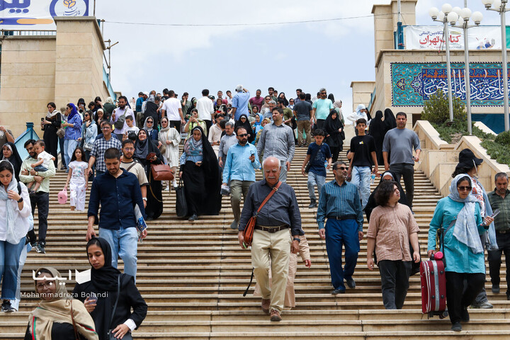 حضور مردم در نهمین روز نمایشگاه کتاب