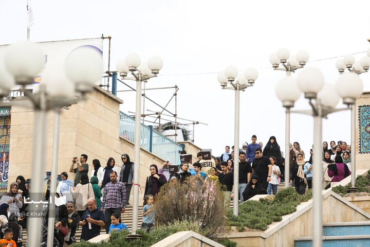 حضور مردم در نهمین روز نمایشگاه کتاب