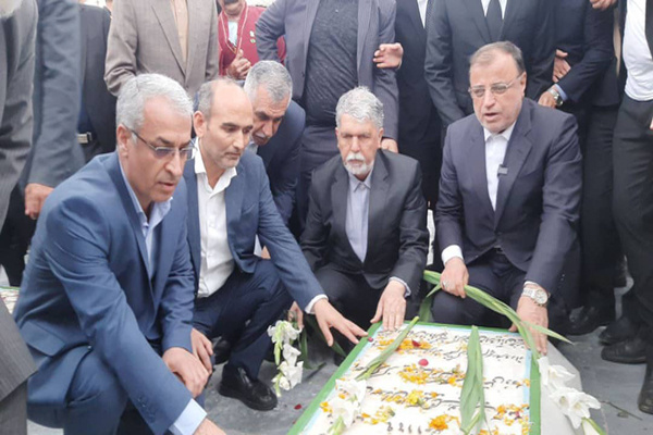 مختومقلی مُنادی وحدت و همدلی است