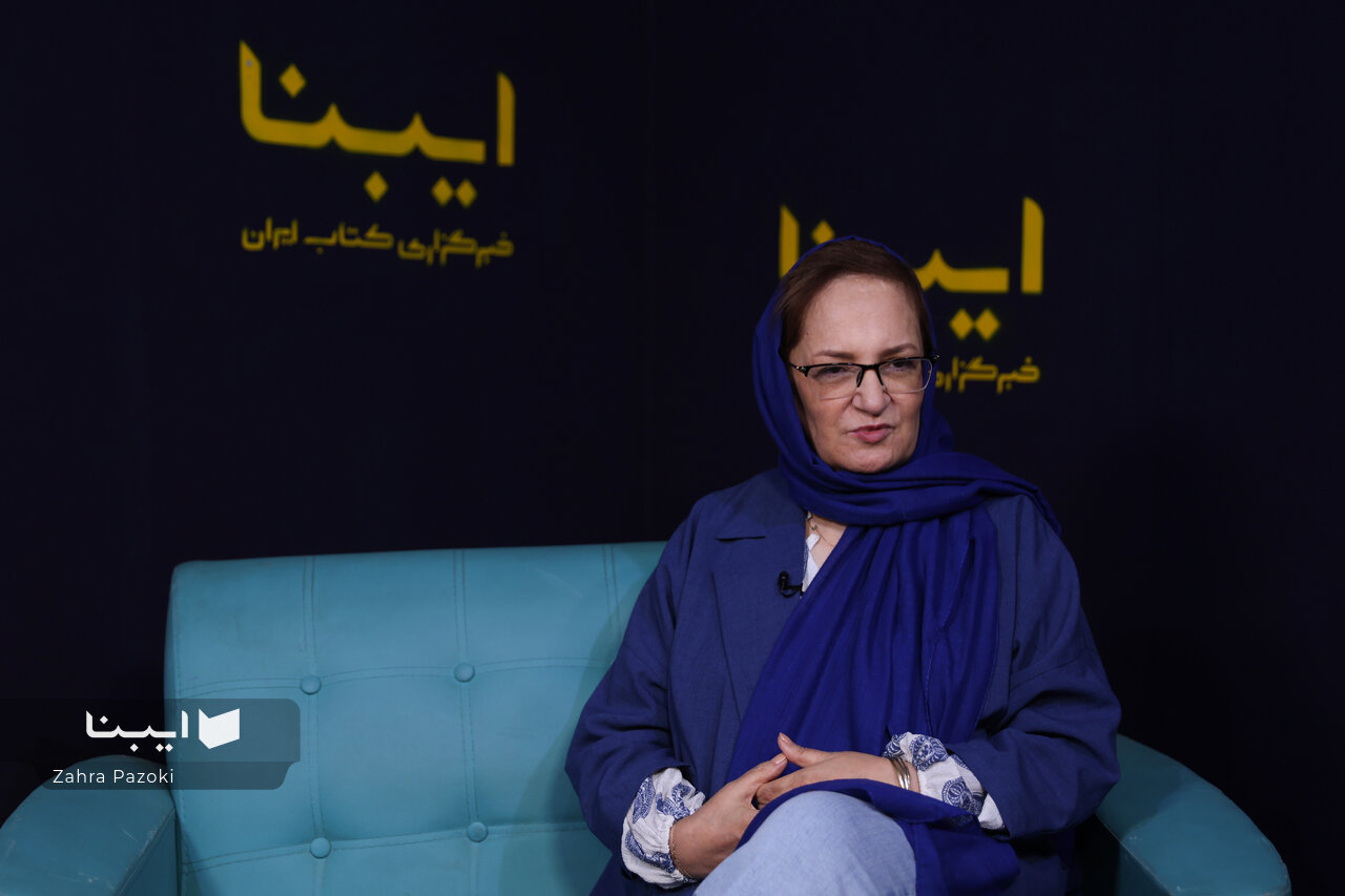 به ادبیات زنانه و مردانه معتقد نیستم