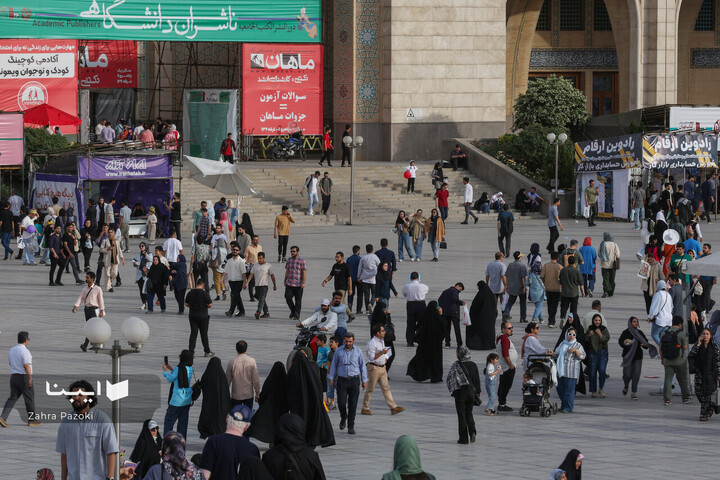 حضور مردم در نهمین روز نمایشگاه کتاب