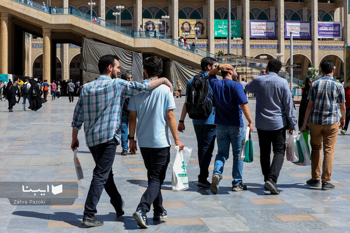 حضور مردم در نهمین روز نمایشگاه کتاب