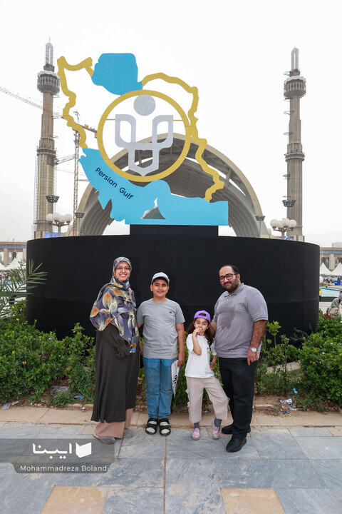 عکس یادگاری با ایران