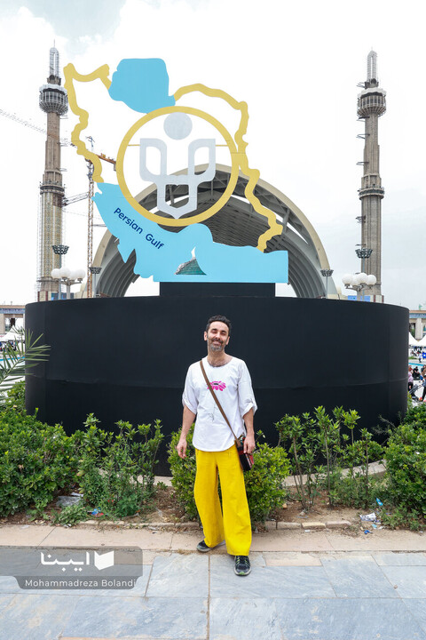 عکس یادگاری با ایران