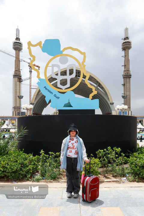 عکس یادگاری با ایران