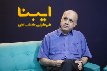 استفاده از اسباب‌بازی‌های گران‌قیمت، راهی برای فروش کتاب‌ کودک شده است
