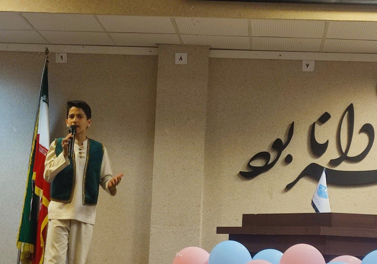 رسیدن به هویت مستقل از مهمترین دغدغههای شاهنامه است