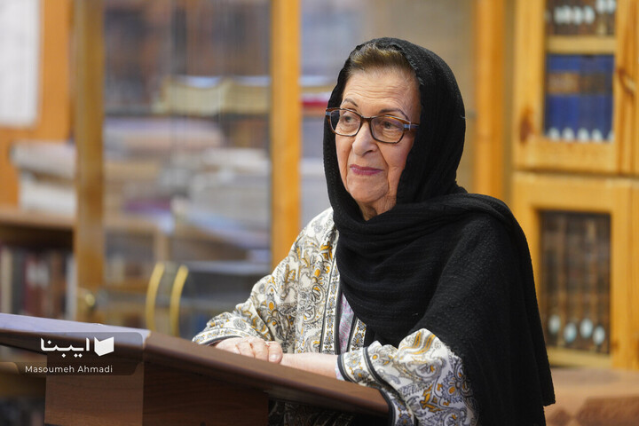 تقدیر از خاندان نظام مافی