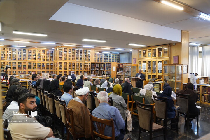 تقدیر از خاندان نظام مافی