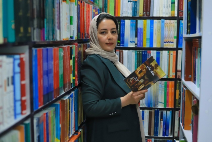 کتاب «ملکه مادر» منتشر شد