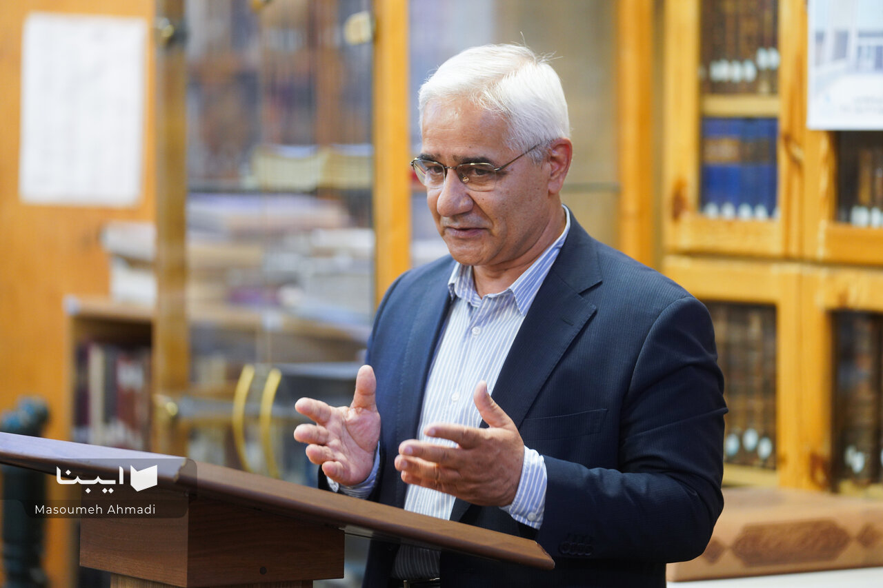 اسناد خانوادگی، رد پای مردم در تاریخ