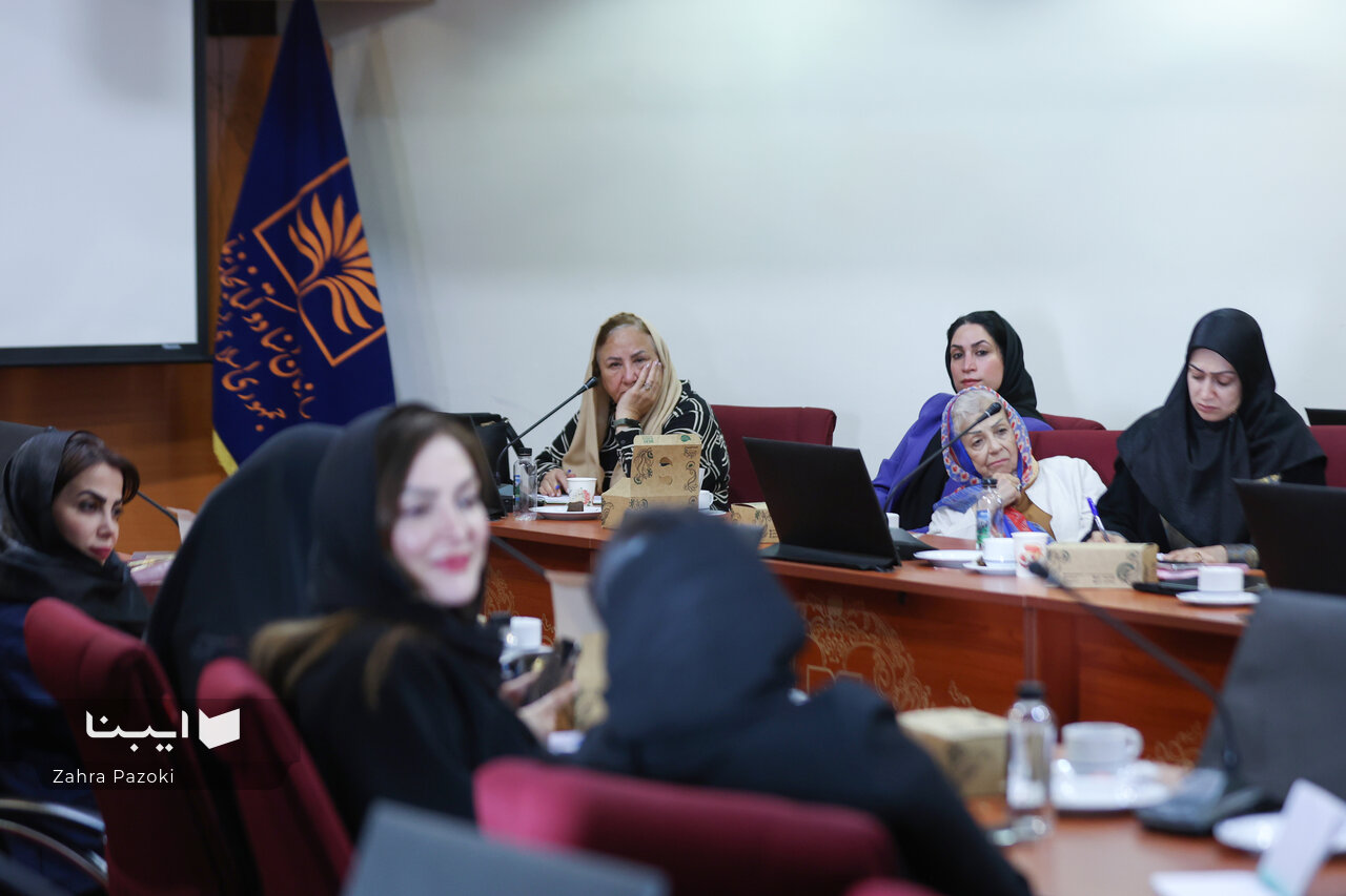 گفتگو باید جایگزین تنش شود