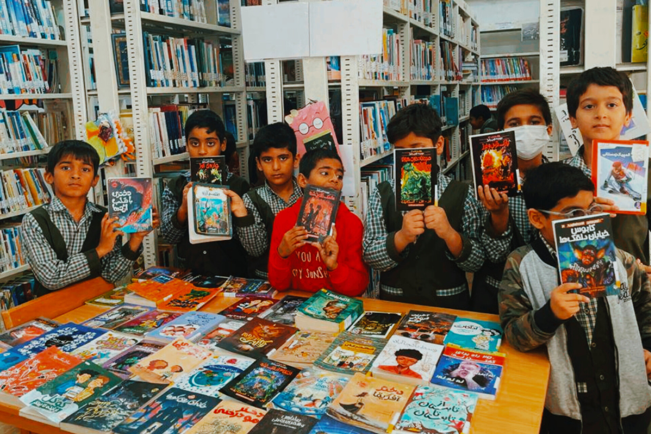 نمایشگاه کتاب در جزیره قشم برپا شد