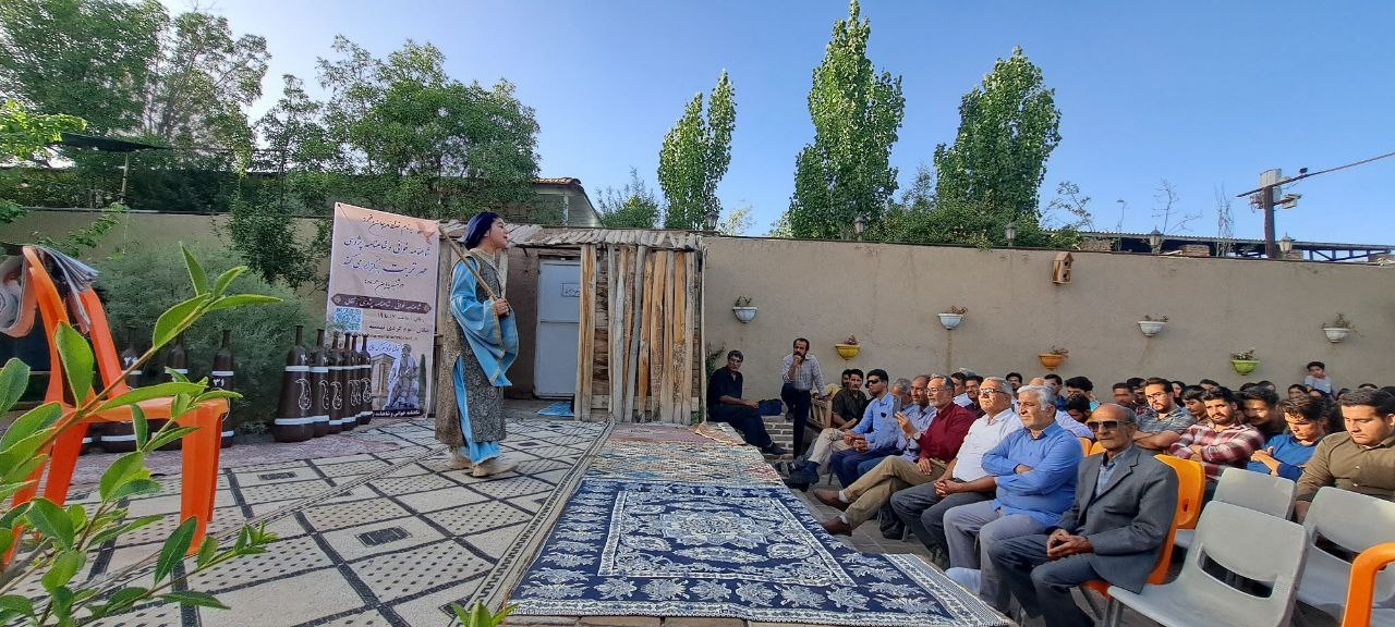 مراسم سالگرد تأسیس انجمن شاهنامهخوانی تربتحیدریه برگزار شد