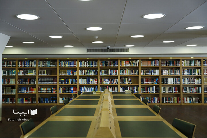 کتابخانه و موزه ملک