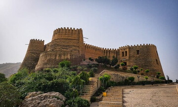 لرستان در حسرت خانه‌ای برای ادبیات