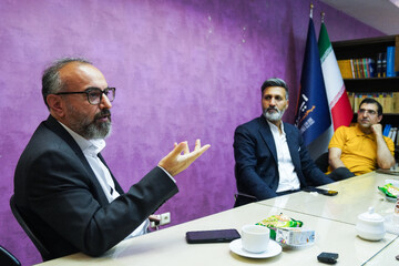 باید میدان بیشتری به نشر الکترونیکی در نمایشگاه کتاب داده شود