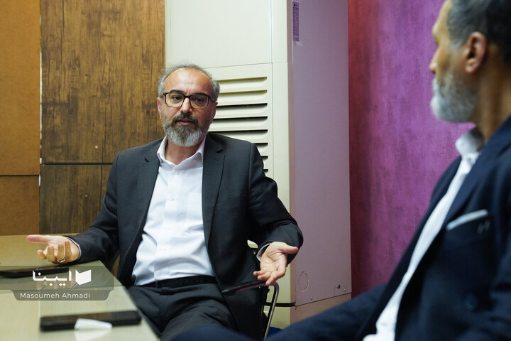 میزگرد بررسی رویکردهای جدید نمایشگاه کتاب تهران