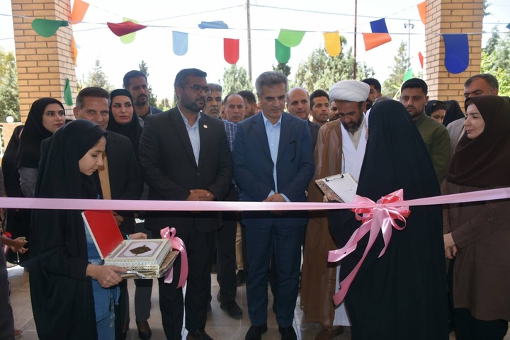 کتابخانه عمومی روشنا در شهر داریون افتتاح شد