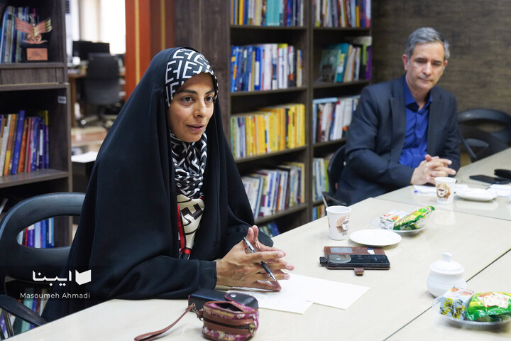 میزگزد بررسی نخستین فلوشیپ نشر تهران