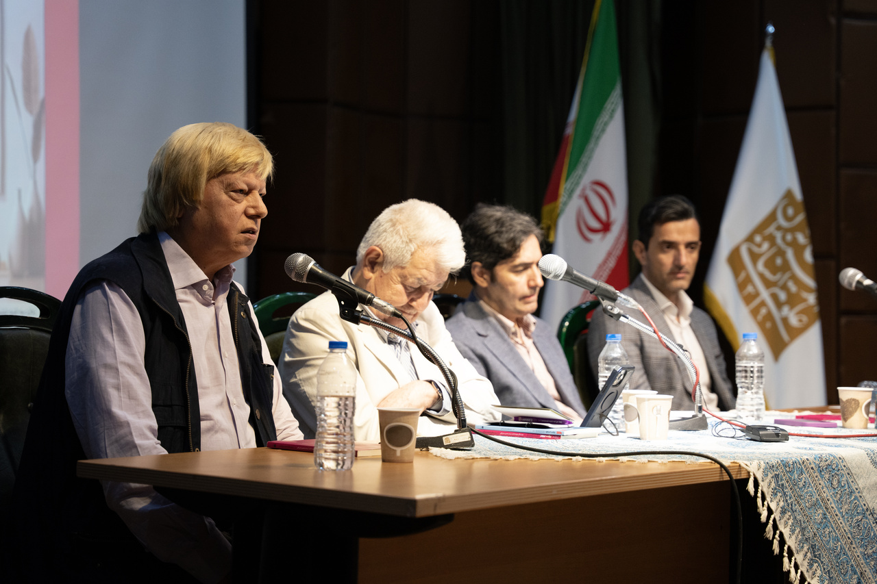 بهشتی: بعد از ۱۲۰۰ جنگ ایران هنوز ایستاده است / هشدار نیلی به تفرق میان روشنفکران و استادان دانشگاه / دعوت پیران به مشارکت برای ساختن ایران آینده