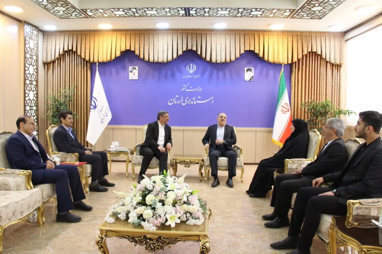 برنامهریزی برای ساخت بناهای یادبود و تندیس مفاخر کشور