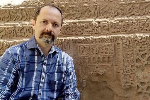 کتابخانه ملی آیین‌نامه دسترسی به نسخ خطی را تدوین کند