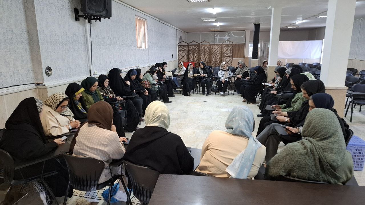 روایتی از دورهمی کتابخوانی بانوان شاهاندژ/ ۳ سال پیوستگی در مسیر دانایی