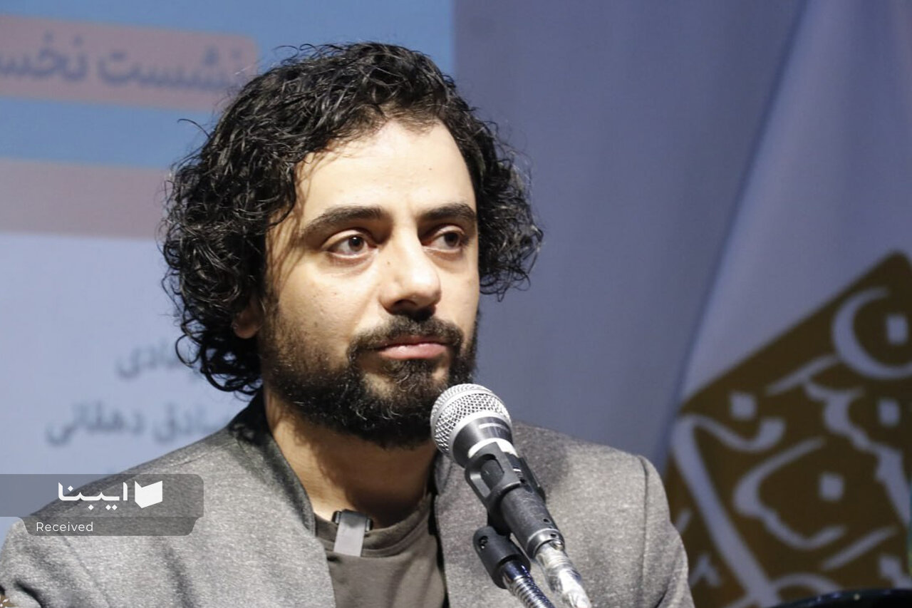 دوربین چشم مدرنیته: ما کوریم چون دوربین سینما بحران آب را ندید / گروهی از ما به قانون جنگل بازگشته‌اند / مهربانی آغاز تمدن است