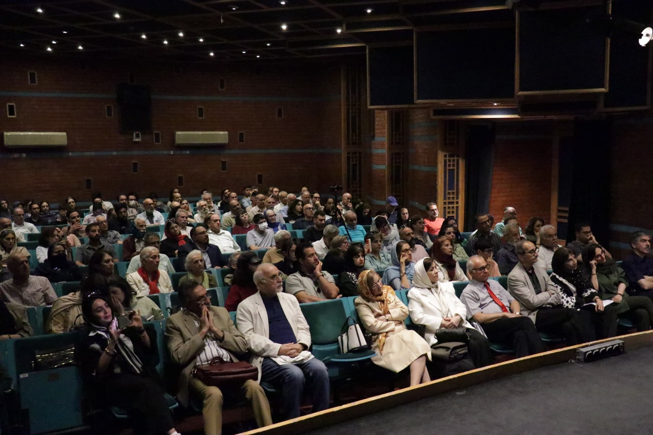 انقلابی برای نسلهای آینده