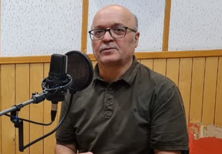 مجموعه شعر «به وقت درخت» نگاهی عمیق به عشق، انسانیت و طبیعت دارد