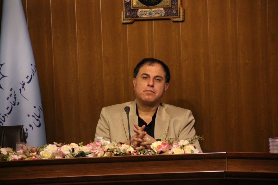 آسیبشناسی یک تجربه آموزشی در مواجهه با هوش مصنوعی